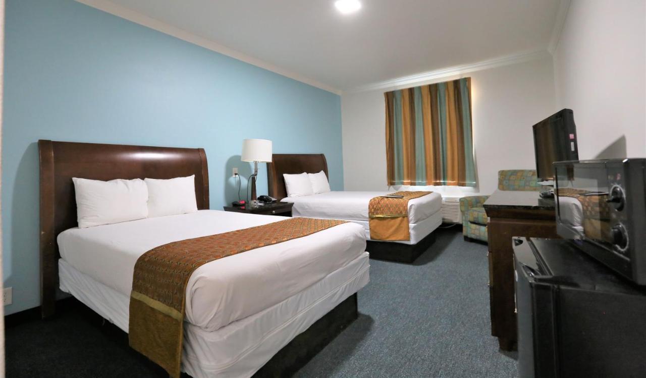 Executive Inn & Suites Cuero Exterior photo